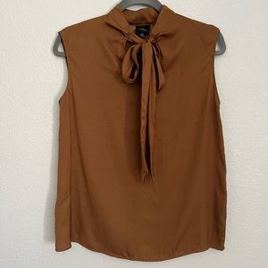 Elegant top Brown color small size